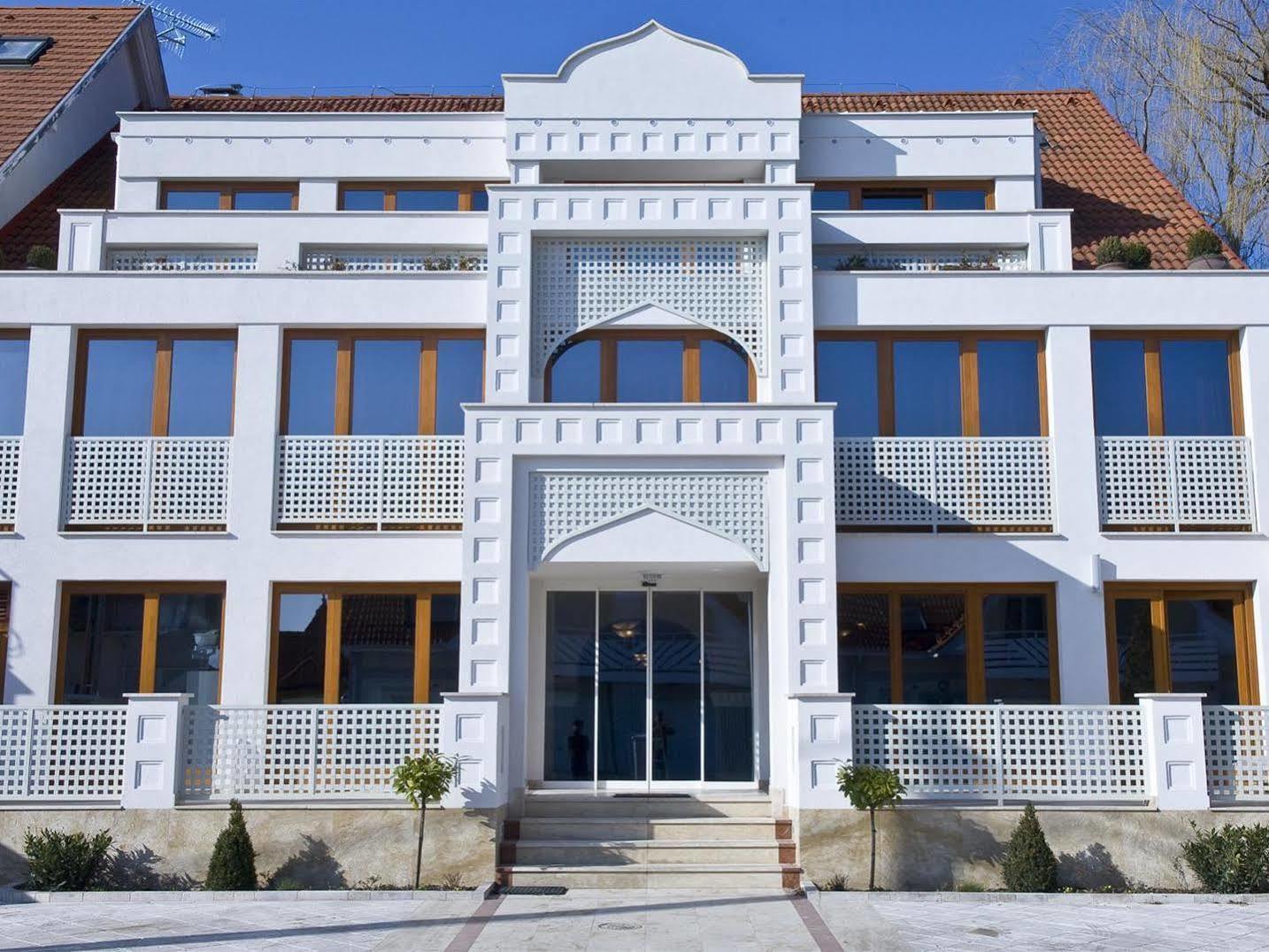 Amira Boutique Hotel Hévíz Wellness&Spa Heviz Exterior foto