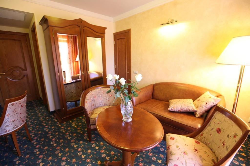 Amira Boutique Hotel Hévíz Wellness&Spa Heviz Quarto foto
